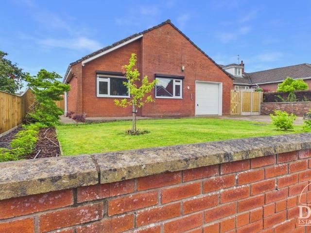 3 bedroom detached bungalow for sale