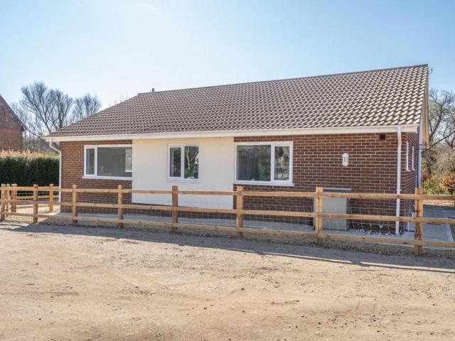 3 bedroom detached bungalow for sale
