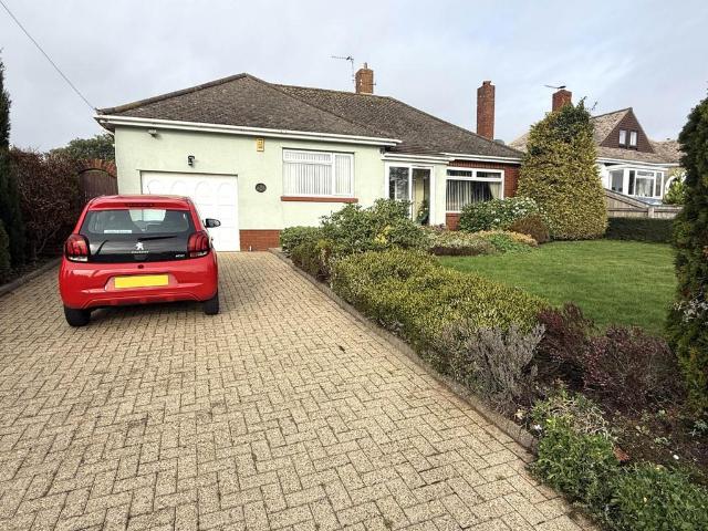 3 bedroom detached bungalow for sale