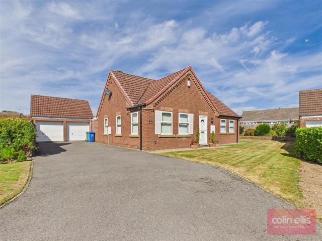 3 bedroom detached bungalow for sale