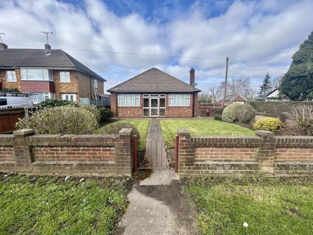 3 bedroom detached bungalow for sale