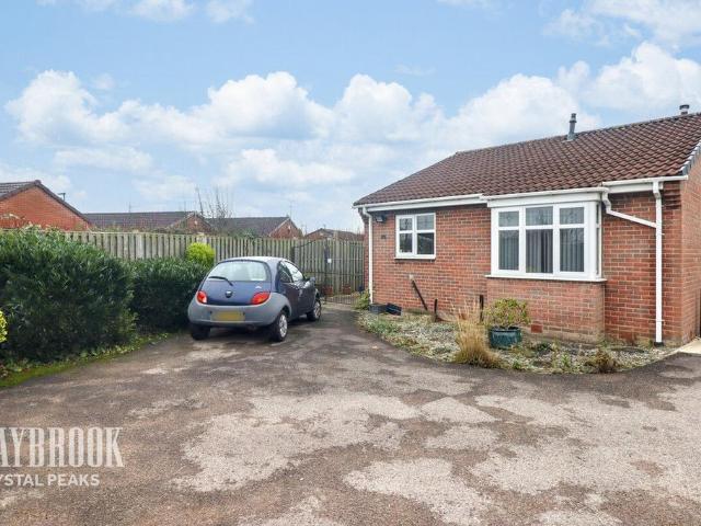 3 bedroom detached bungalow for sale