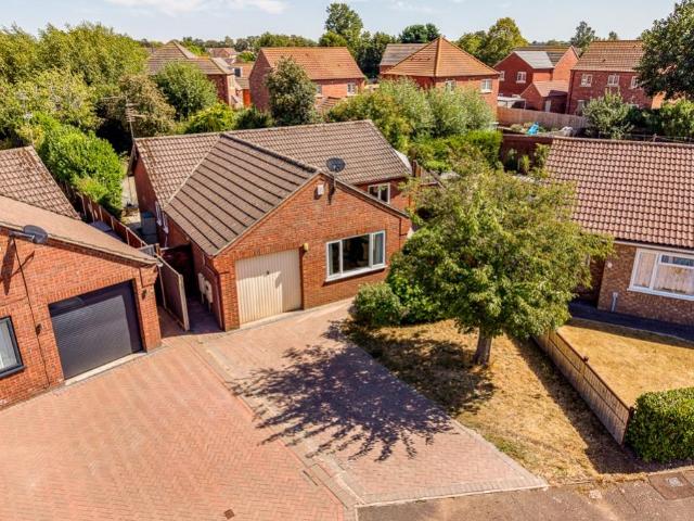 3 bedroom detached bungalow for sale