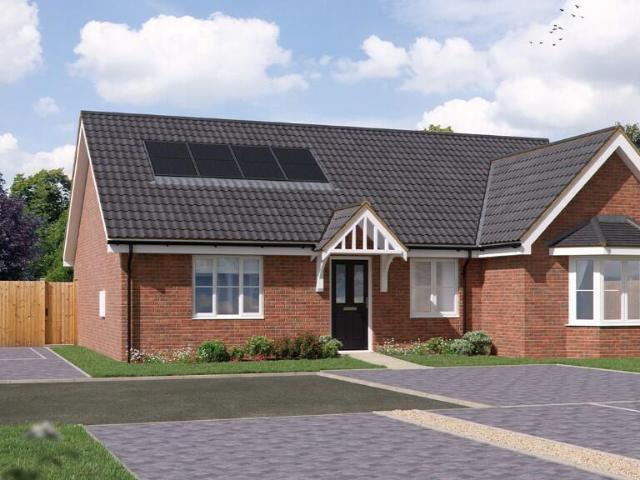 3 bedroom detached bungalow for sale