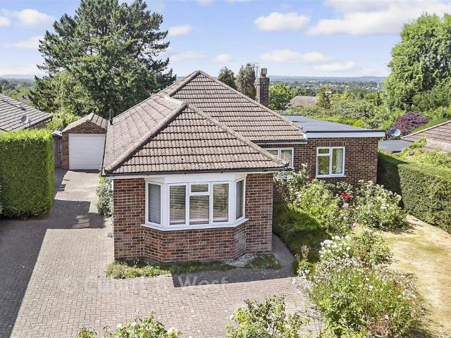 3 bedroom detached bungalow for sale