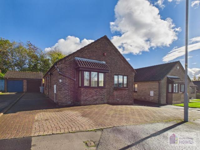 3 bedroom detached bungalow for sale