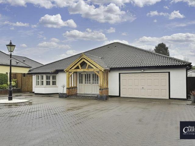3 bedroom detached bungalow for sale