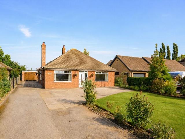 3 bedroom detached bungalow for sale