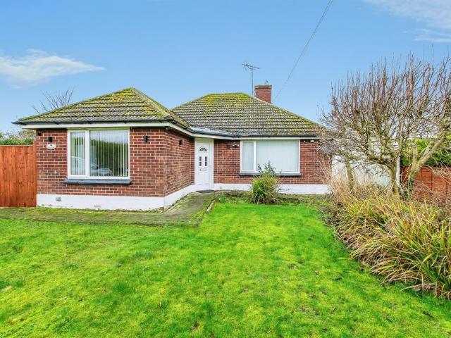 3 bedroom detached bungalow for sale