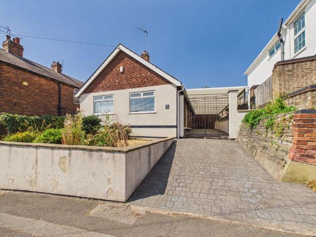 3 bedroom detached bungalow for sale
