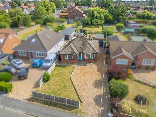 3 bedroom detached bungalow for sale