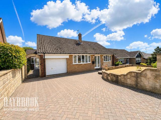 3 bedroom detached bungalow for sale