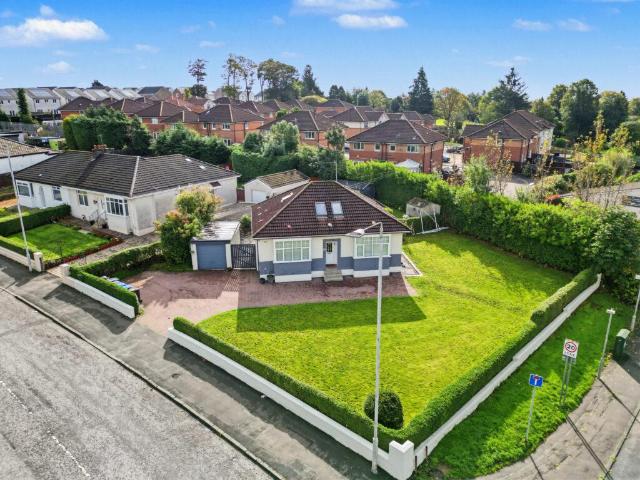 3 bedroom detached bungalow for sale