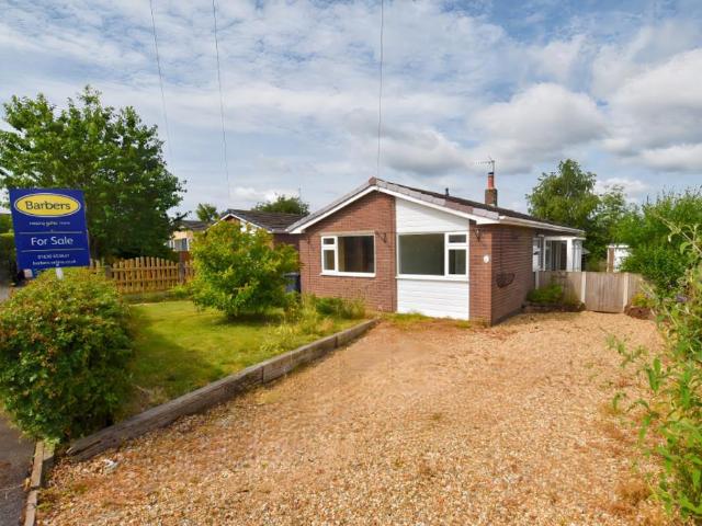 3 bedroom detached bungalow for sale