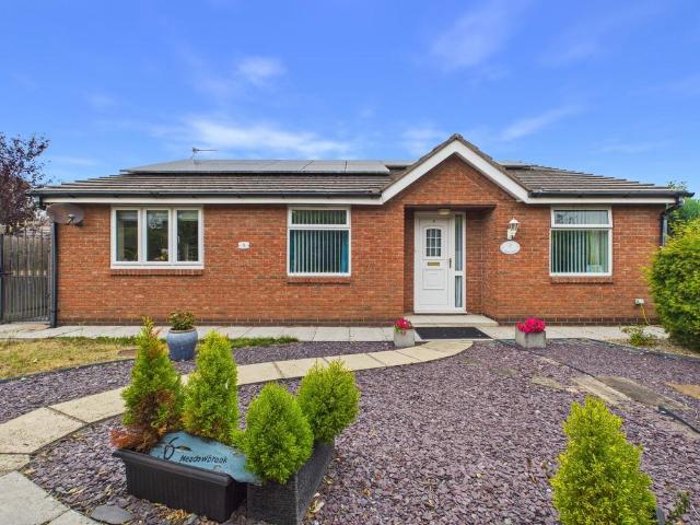 3 bedroom detached bungalow for sale