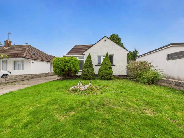 3 bedroom detached bungalow for sale