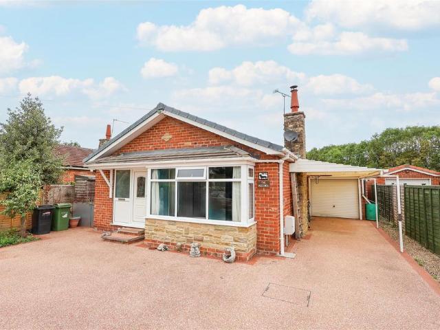 3 bedroom detached bungalow for sale
