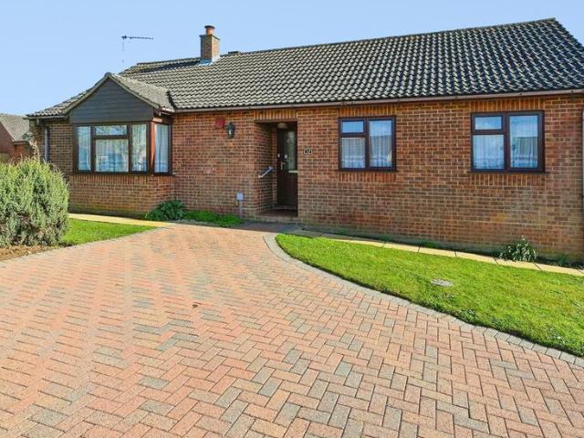 3 bedroom detached bungalow for sale
