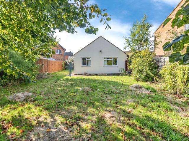 3 bedroom detached bungalow for sale