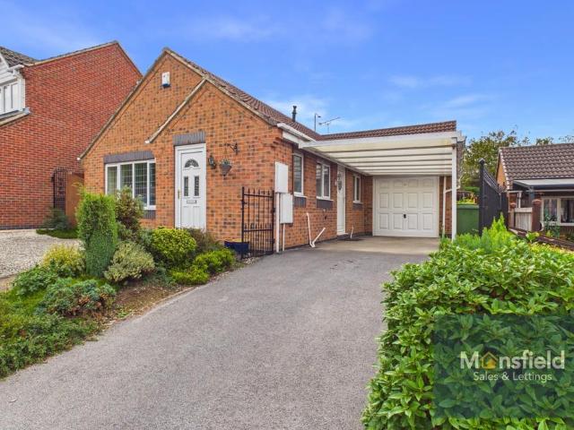 3 bedroom detached bungalow for sale