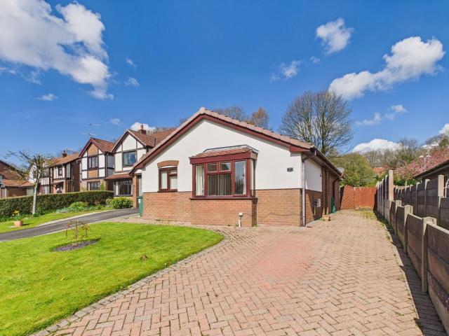 3 bedroom detached bungalow for sale