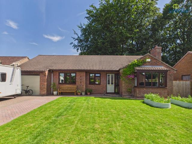 3 bedroom detached bungalow for sale