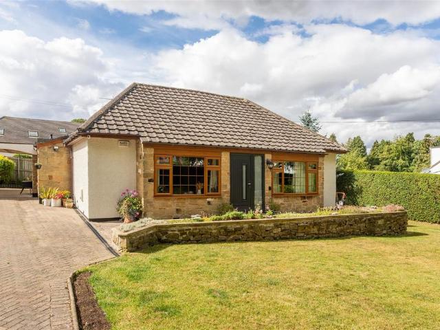 3 bedroom detached bungalow for sale