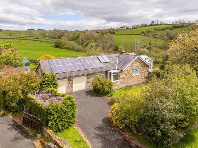 3 bedroom detached bungalow for sale