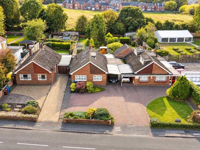 3 bedroom detached bungalow for sale