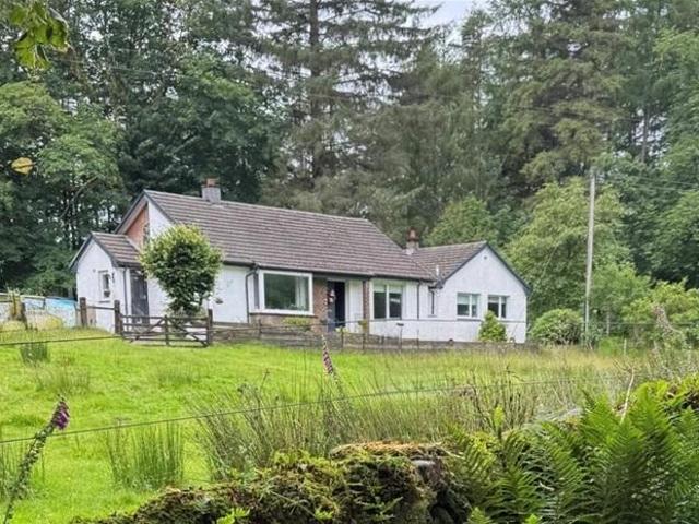 3 bedroom detached bungalow for sale
