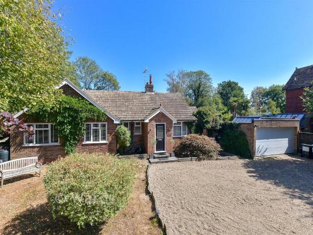 3 bedroom detached bungalow for sale