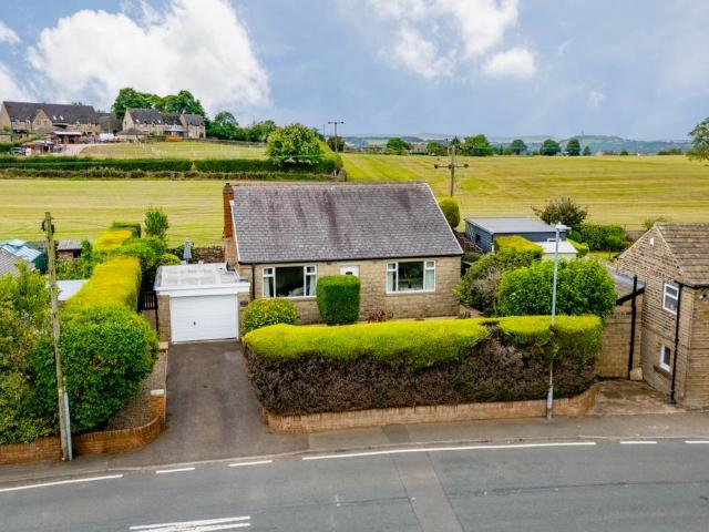 3 bedroom detached bungalow for sale