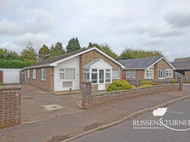 3 bedroom detached bungalow for sale