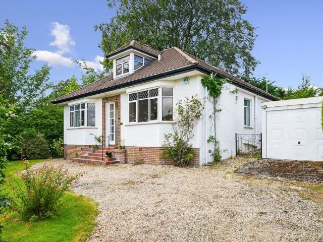 3 bedroom detached bungalow for sale