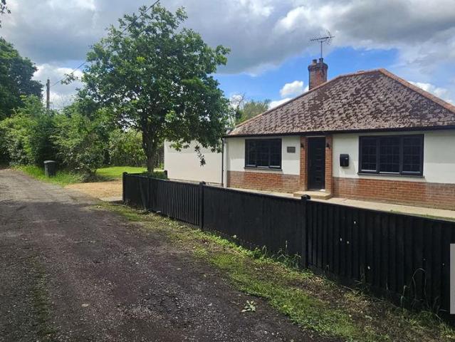 3 bedroom detached bungalow for sale