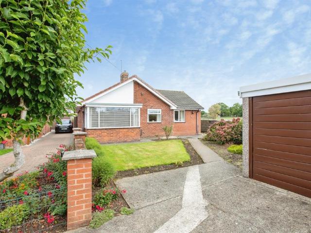 3 bedroom detached bungalow for sale