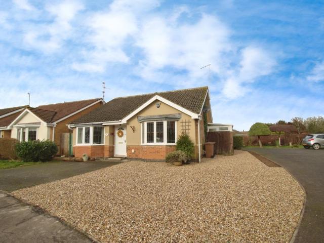 3 bedroom detached bungalow for sale