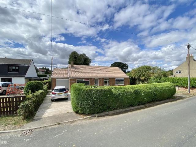 3 bedroom detached bungalow for sale