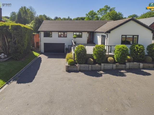 3 bedroom detached bungalow for sale
