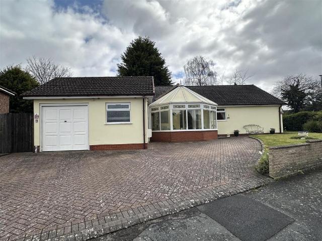 3 bedroom detached bungalow for sale