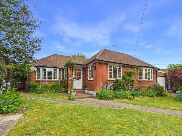 3 bedroom bungalow for sale