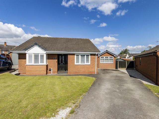 3 bedroom detached bungalow for sale