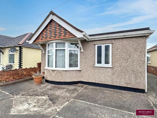 3 bedroom detached bungalow for sale