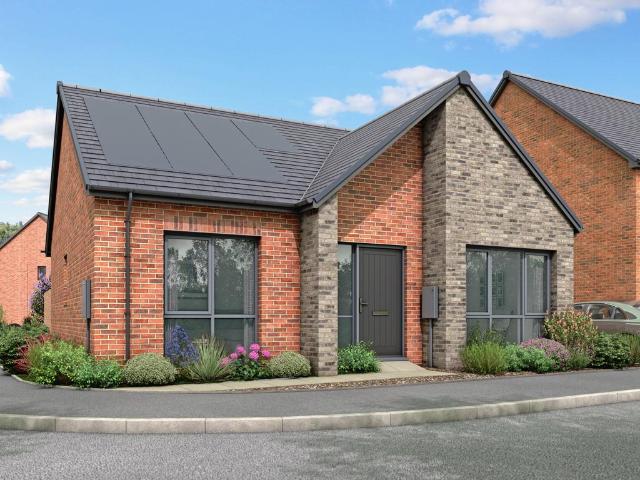 3 bedroom detached bungalow for sale