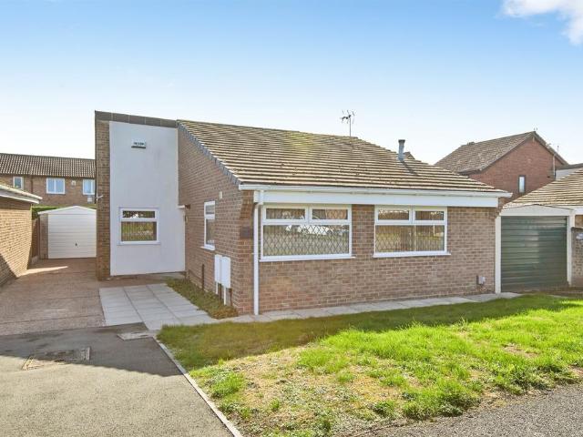 3 bedroom detached bungalow for sale