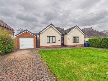 3 bedroom detached bungalow for sale