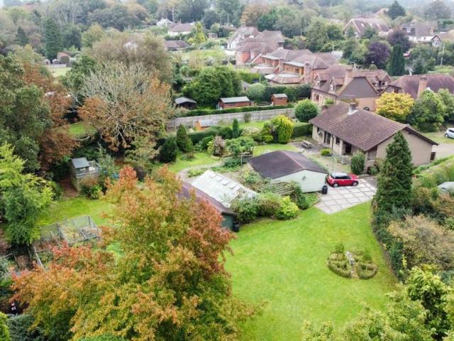 3 bedroom detached bungalow for sale