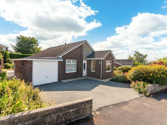 3 bedroom detached bungalow for sale