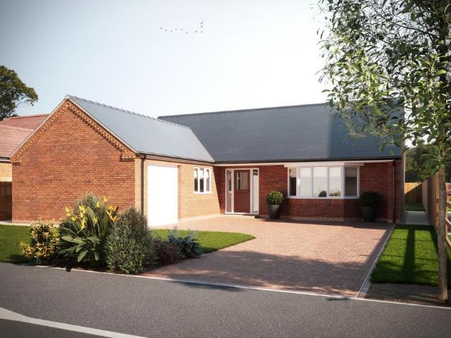 3 bedroom detached bungalow for sale