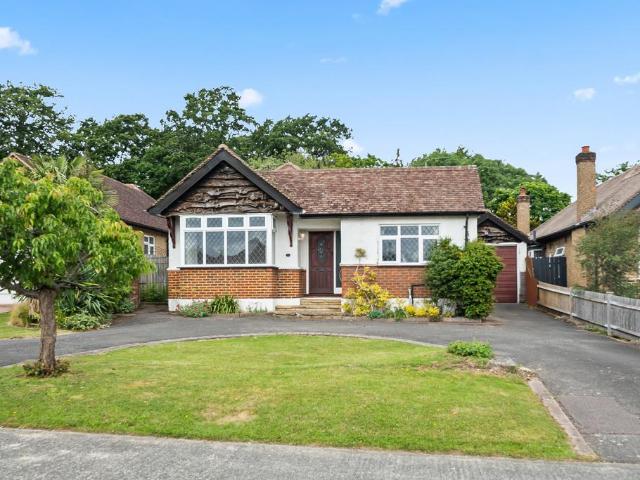 3 bedroom detached bungalow for sale